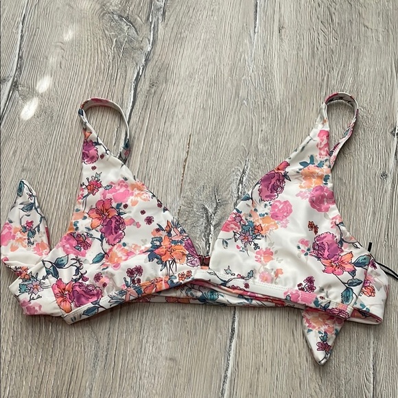 Tularosa Other - Tularosa Swim Bikini Top